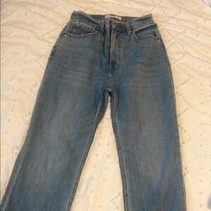 Abercrombie & Fitch Blue Cropped Ankle Jeans